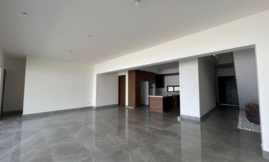 CASA EN RENTA BOSQUES DE LAS MISIONES, CARRETERA NACIONAL.