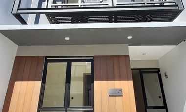 Rumah Baru Di Arcamanik Dekat Sport Jabar 200 metran jl ah nasution