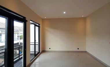 Rumah Baru Di Arcamanik Dekat Sport Jabar 200 metran jl ah nasution