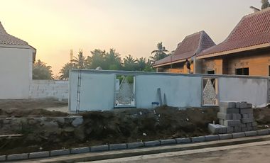 dijual rumah di sleman dalam perum di turi etnik klasik bata expose