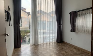 Dijual Rumah berfasilitas dipondok hijau bandung utara dekat setiabudi