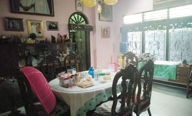 Rumah Bagus SHM Luas 552m² Terawat Tengah Kota Solo Hook Akses 2 Jl