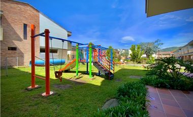 Venta Espectacular Casa Campestre Unidad Cerrada La Ceja