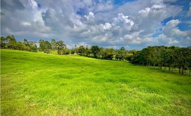 Venta Lote Semiplano con Exotica Vista Parcelacion El Retiro