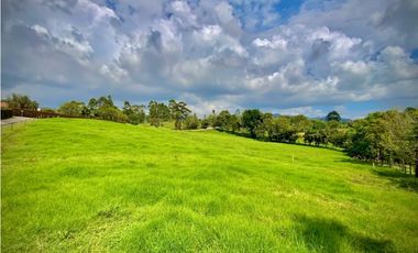 Venta Lote Semiplano con Exotica Vista Parcelacion El Retiro