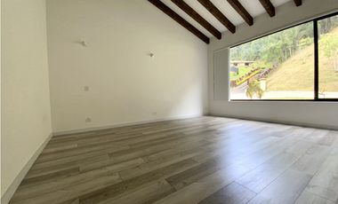 Oportunidad Venta Casa Campestre Parcelacion Envigado