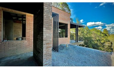 Oportunidad Venta Casa Campestre Parcelacion Envigado