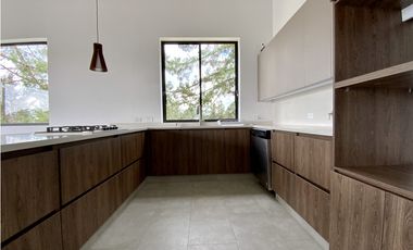 Oportunidad Venta Casa Campestre Parcelacion Envigado