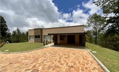 Oportunidad Venta Casa Campestre Parcelacion Envigado