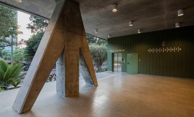 SE ARRIENDA OFICINA POBLADO