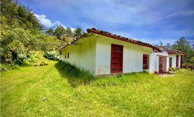 Venta Finca para Parcelar Uso Comercial Ubicacion Premium El Retiro