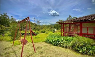 Venta Finca para Parcelar Uso Comercial Ubicacion Premium El Retiro