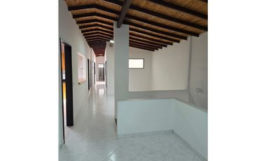 Casa para arriendo en Envigado Calle La Buena Mesa
