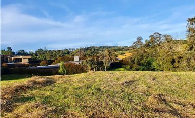 Venta Lote Parcelacion con Vista Alto Palmas (Envigado)