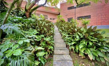 Venta Apartamento Piscina Sector El Tesoro Unidad Cerrada