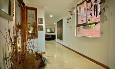 Venta Apartamento Piscina Sector El Tesoro Unidad Cerrada