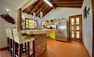 Venta Finca Parcelación La Ceja Incluye 2 Casas