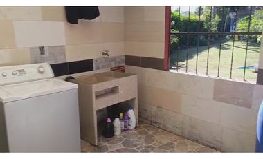 casa campestre Marinilla, cerca de la zona Urbana