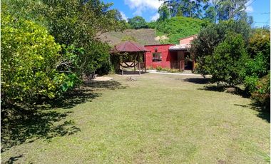 casa campestre Marinilla, cerca de la zona Urbana