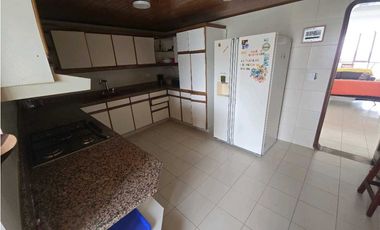 Se arrienda apartamento en Rodadero Sur, Santa Marta