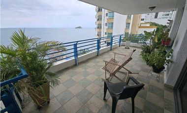 Se arrienda apartamento en Rodadero Sur, Santa Marta