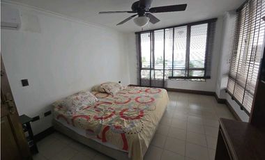 Se arrienda apartamento en Rodadero Sur, Santa Marta