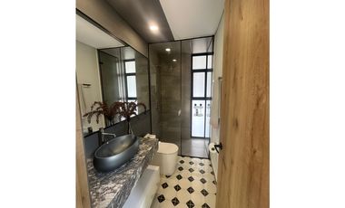 Se arrienda  hermosa Casa en Loma del Escobero