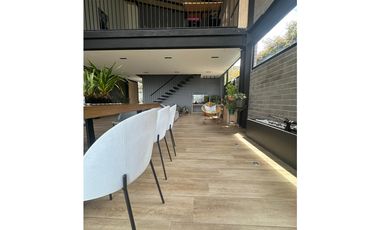 Se arrienda  hermosa Casa en Loma del Escobero