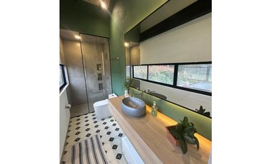 Se arrienda  hermosa Casa en Loma del Escobero