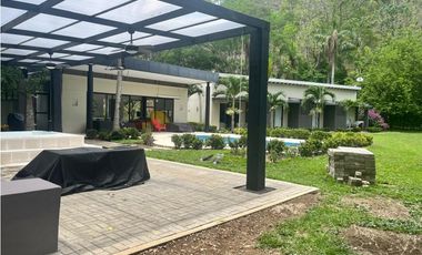 Finca en venta en Bolombolo, Titiribí