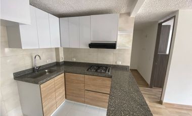 ARRIENDO APARTAMENTO EN ZIPAQUIRA CON PARQUEADERO CUBIERTO.