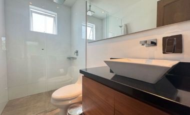 CASA TRES NIVELES UNIDAD CERRADA  EN SAN LUCAS POBLADO