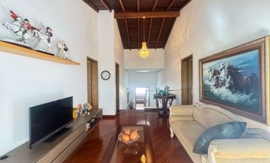 CASA TRES NIVELES UNIDAD CERRADA  EN SAN LUCAS POBLADO