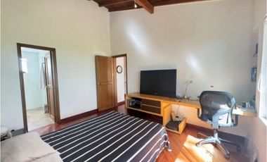 CASA TRES NIVELES UNIDAD CERRADA  EN SAN LUCAS POBLADO