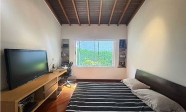 CASA TRES NIVELES UNIDAD CERRADA  EN SAN LUCAS POBLADO