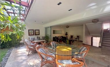 CASA TRES NIVELES UNIDAD CERRADA  EN SAN LUCAS POBLADO