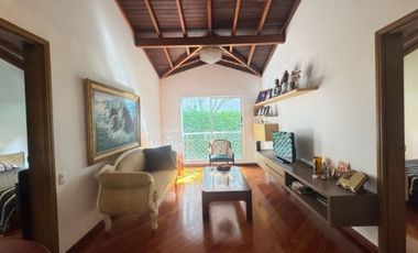 CASA TRES NIVELES UNIDAD CERRADA  EN SAN LUCAS POBLADO