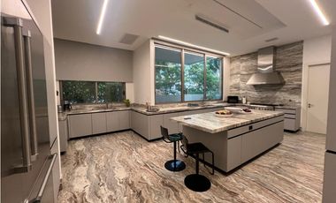 VENTA CASA OCEAN REEF ISLANDS 1726M2 MLD