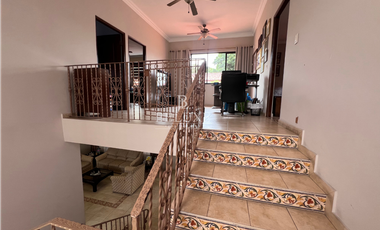 VENTA DE CASA INDEPENDIENTE Y MODERNA EN EL CARMEN (13)
