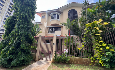 VENTA DE CASA INDEPENDIENTE Y MODERNA EN EL CARMEN (13)