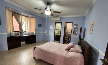 VENTA DE CASA INDEPENDIENTE Y MODERNA EN EL CARMEN (13)