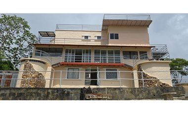 CHAME / CHICÀ / 3500M / 3 NIVELES / 5 HABITACION / 50 PARKING