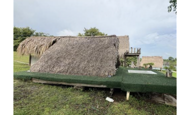 ISLA / BAYANO / RESORT / 11,673.41 M2 / DUPLEX CON CABAÑAS PISCINA JC