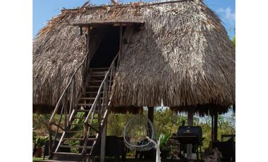 ISLA / BAYANO / RESORT / 11,673.41 M2 / DUPLEX CON CABAÑAS PISCINA JC