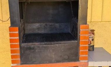 Excelente Propiedad, AISLADA, Bien Mantenida, Buen Sector FP