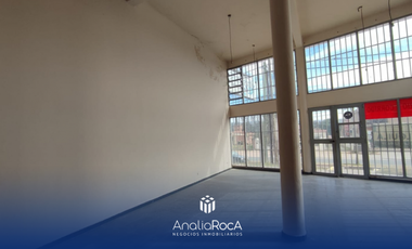 Alquiler Anual Local  Comercial Sobre  Av Carcano Villa Carlos Paz