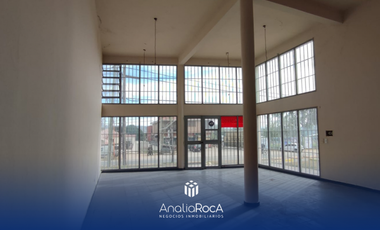 Alquiler Anual Local  Comercial Sobre  Av Carcano Villa Carlos Paz