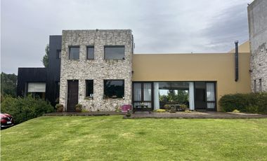 LOS ACANTILADOS - EXCLUSIVA PROPIEDAD SOBRE 2,39 HAS. DE PARQUE