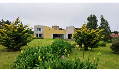 LOS ACANTILADOS - EXCLUSIVA PROPIEDAD SOBRE 2,39 HAS. DE PARQUE