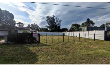 HERMOSO TERRENO EN COSTA AZUL A 3 CUADRAS DEL MAR CON GAS